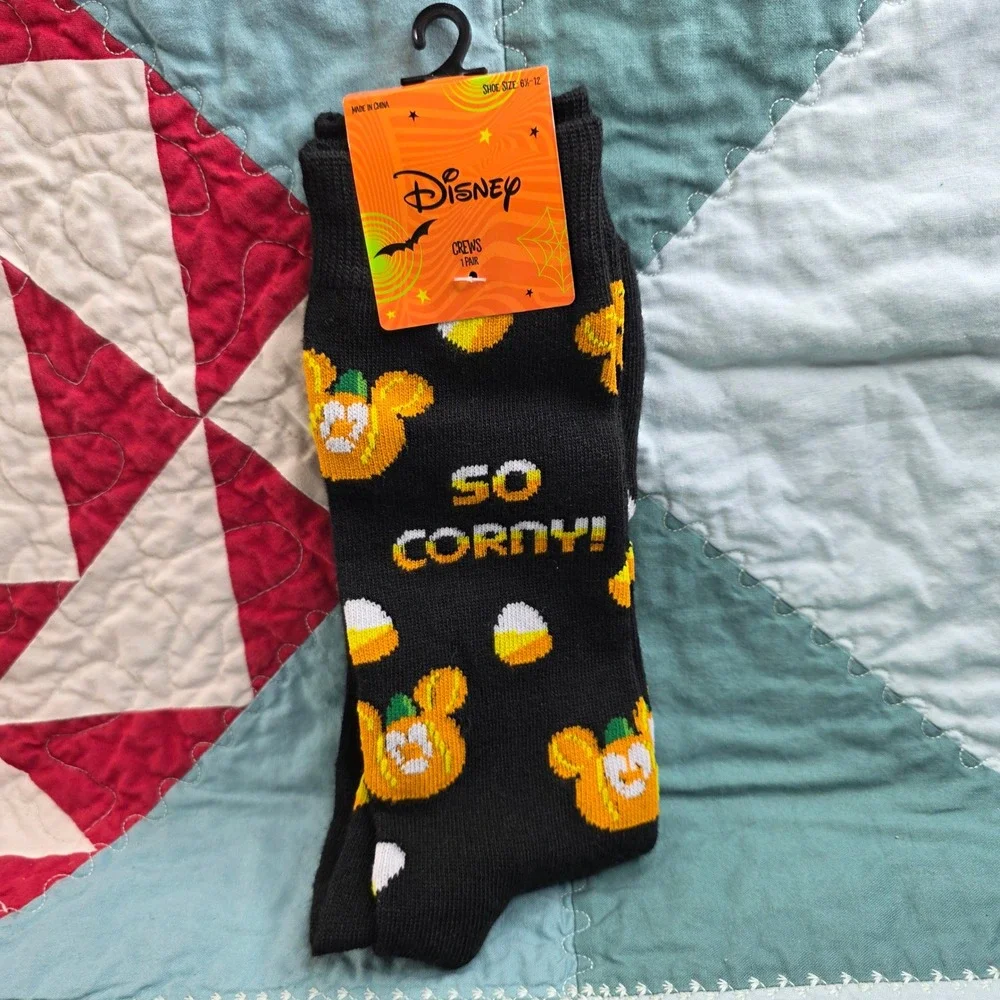Disney Halloween So Corny Mickey Pumpkin Candy Corn Crew Socks Black NWT